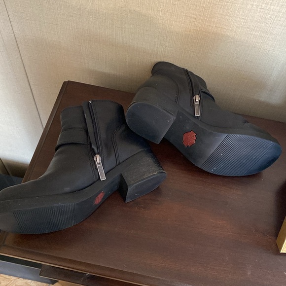 6” Bootie - Picture 3 of 5